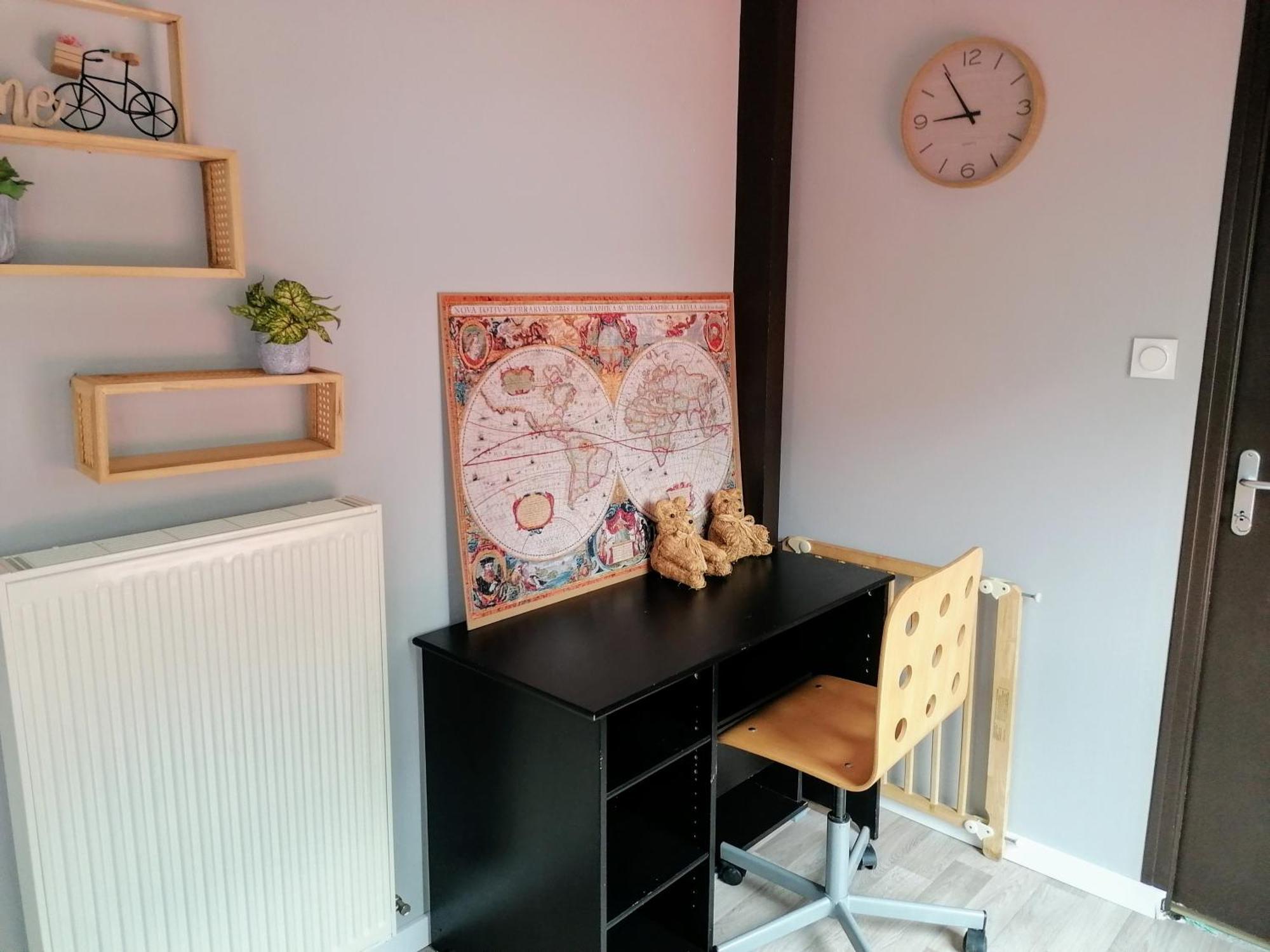 Chez Sylvie, Petit Dejeuner Offert Val-d'Ize ภายนอก รูปภาพ